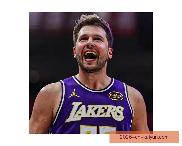 东契奇火力全开单节爆发32次20加追平哈登直逼库里科比历史地位